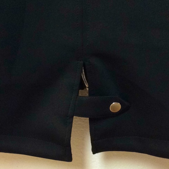 🎯OuterWear Coat (Adult)(1 Wear)🎯 - Picture 8 of 10